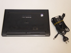 Ноутбук Dell Latitude 7490 + зарядка (6 фото из 6)