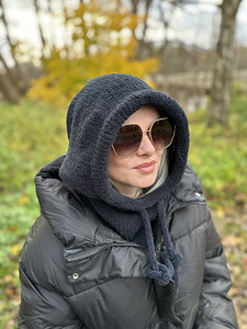 Капор-капюшон (2 фото из 3)