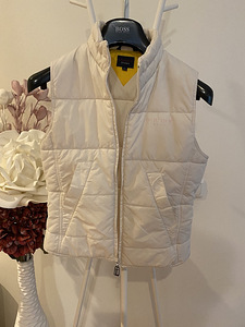Naiste/ tütarlaste Tommy Jeans soe vest suurus XXS-XS (2 foto / 3)