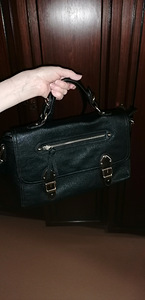 Nahast naiste käekott / Women's bag (1 foto / 2)