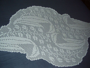 Heegeldatud linik ca 113*68 cm (1 foto / 2)