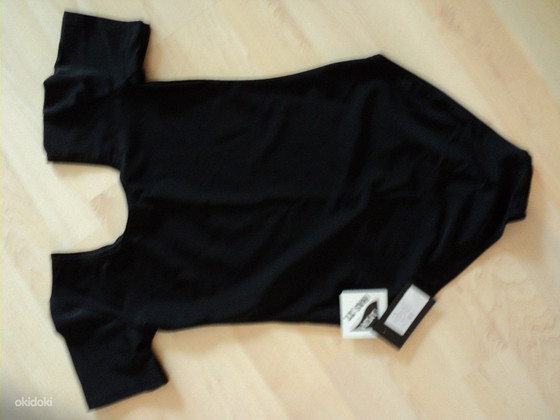 Must balleti trikoo, suurus 160