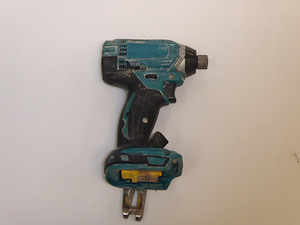Aku-trell Makita DTD152Z (3 foto / 4)