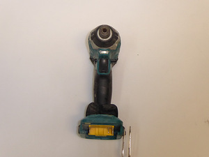 Aku-trell Makita DTD152Z (4 foto / 4)