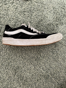 Повседневная обувь Vans (7 фото из 7)