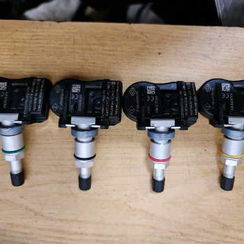 Датчик давления в колесе (TPMS)