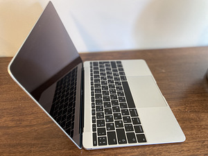 MacBook (Retina 12, 08.10.2015) 8GB, 512 SSD, SLVR (1 foto / 10)