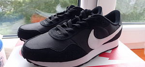 Кроссовки Nike (1 фото из 1)