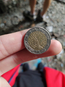 France rare 2€ coin 1999year (2 foto / 2)