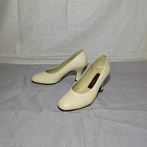 Sago women's shoes (1 foto / 5)