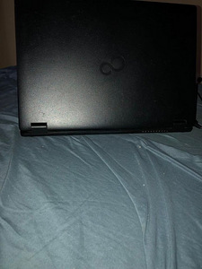 Ноутбук Fujitsu Lifebook E448 (3 фото из 4)