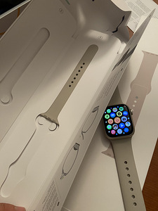 Apple Watch 7 41mm (1 foto / 7)