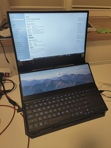Sülearvuti Asus Zephyrus Duo 15 AMD Ryzen 9 5900HX RTX 3080 (2 foto / 4)