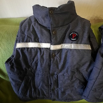 Polarn O. Pyret (P.o.P) Vest S. 140 ja S. 104
