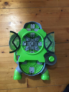 Продам коллекцию игрушек Ben 10 (8 фото из 9)