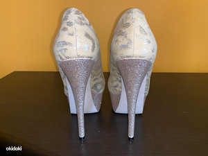 Kurt geiger обувь (2 фото из 3)