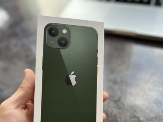Продам IPhone 13 128 gb new uus новый