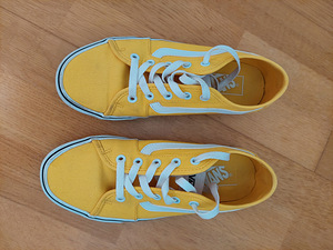 Vans тенниски 38 (2 фото из 5)