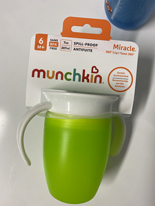 Новый! Поилка и чашка (Philips Avent и Munchkin) (4 фото из 4)