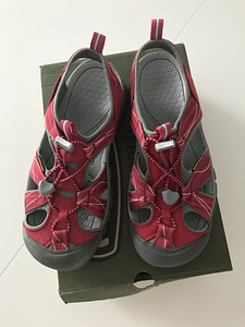Uued naiste KEEN matkasandaalid 38 suurus (2 foto / 3)