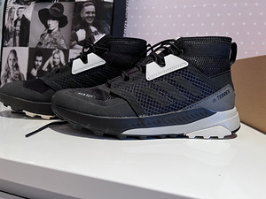 Adidas talvesaapad 38 (1 foto / 3)