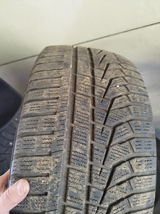 Müün Hankook 245/40 r19 6mm (1 foto / 1)