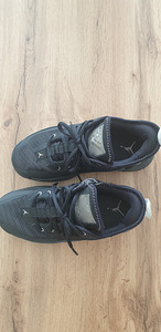 Laste Nike Jordan korvpallitossud s36 (2 foto / 3)