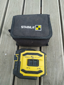 Ristjoonlaser Stabila lax 300, kasutatud (1 foto / 2)