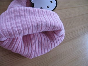 Uus Hello Kitty talvemüts, 104/110/116 (2 foto / 2)