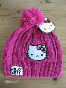 Новая шапка HelloKitty s.98/104/110 (1 фото из 2)