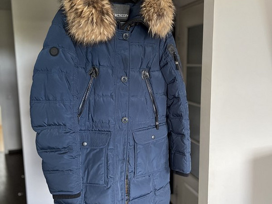 Удлинённый, женский пуховик ARCTICCITY.