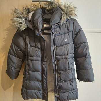 Теплая куртка H&M 5-6л.