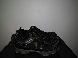 Shimano велосипедная обувь (2 фото из 3)