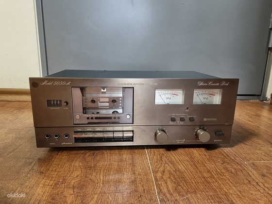 Marantz M 5050