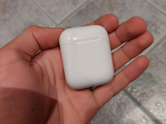 Airpods 2