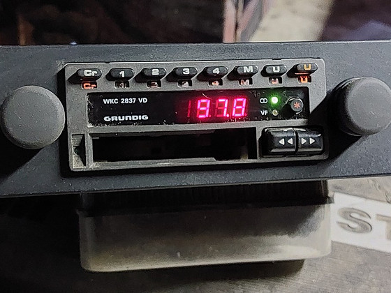 Grundig wkc 2837 vd 1982a. Ford Capri stereo