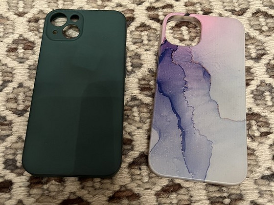 Чехол для iPhone 13