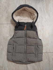 HM vest 104 (1 foto / 3)