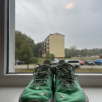 Кроссовки Nike