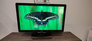 Philips Full HD 1080p 42" TV LCD-teler 42PFL4606H/58 (4 foto / 10)
