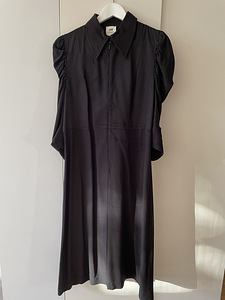 H&M Studio naiste must puff-sleeved midi kleit, s.42 (2 foto / 10)