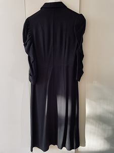 H&M Studio naiste must puff-sleeved midi kleit, s.42 (3 foto / 10)