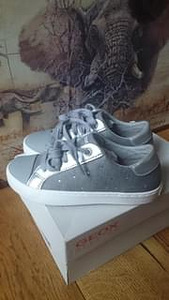 Новые кроссовки Geox № 30 (6 фото из 8)