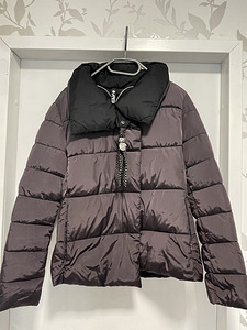 Зимняя куртка (2 фото из 2)