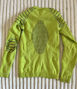 Soe spordipesu X-BIONIC INVENT SHIRT JUNIOR 10-11 aastat (2 foto / 3)