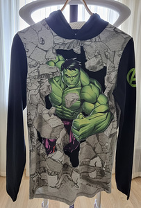 Новая кофта Marvel Hulk (1 фото из 2)