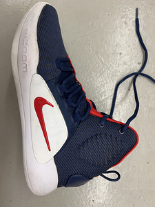 Баскетбольные кроссовки Nike Hyperdunk (2 фото из 3)