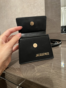 Jacquemus mikrokott (7 foto / 10)