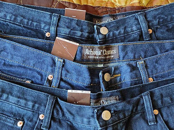 Три пары Ariziona Classics jeans