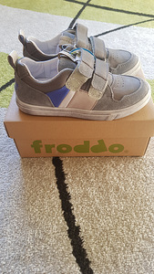Новые кроссовки Froddo (4 фото из 4)